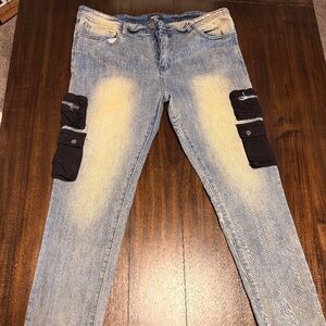 mens denim blue jeans with black pockets- size 40/32